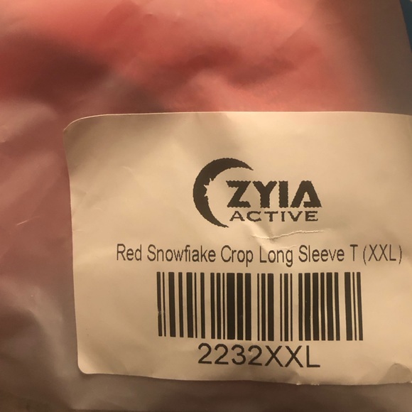 Zyia top - Picture 2 of 4